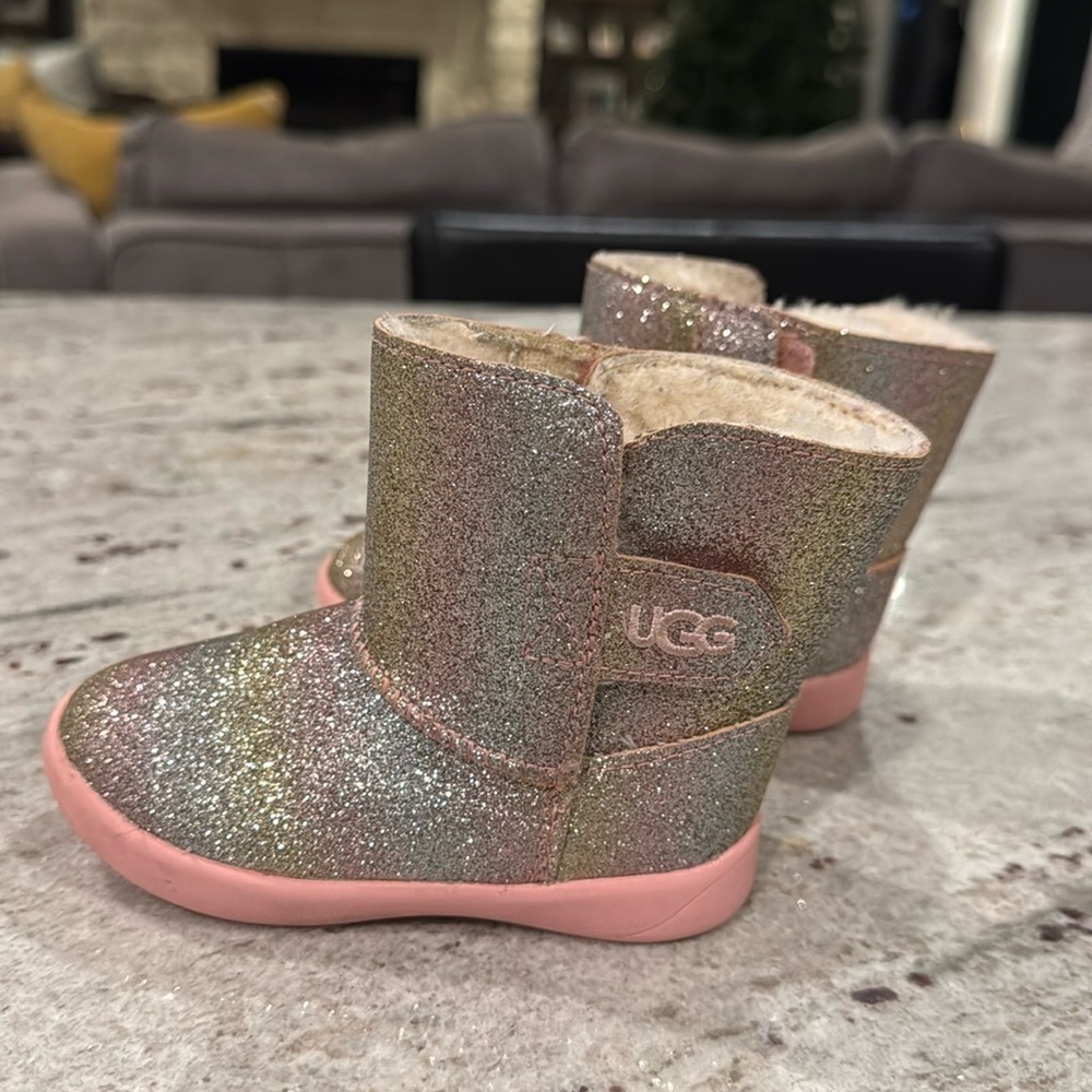 UGG Kids Glitter Pink Boots